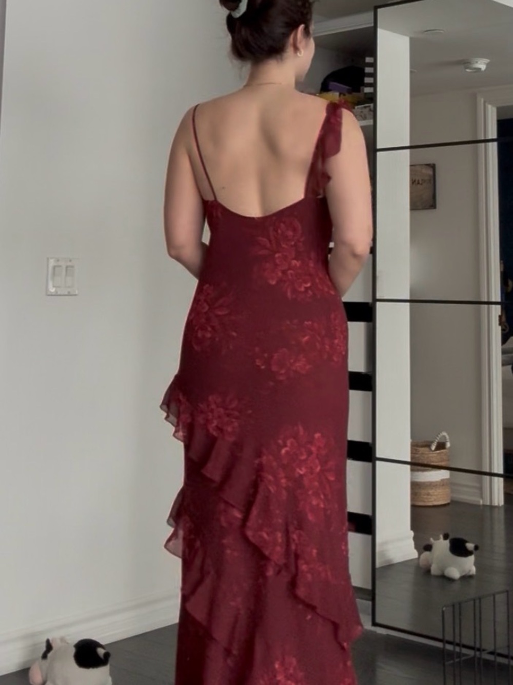 Park & Fifth Burgundy Floral Ruffle Midi Dress - Picture 4 of 6